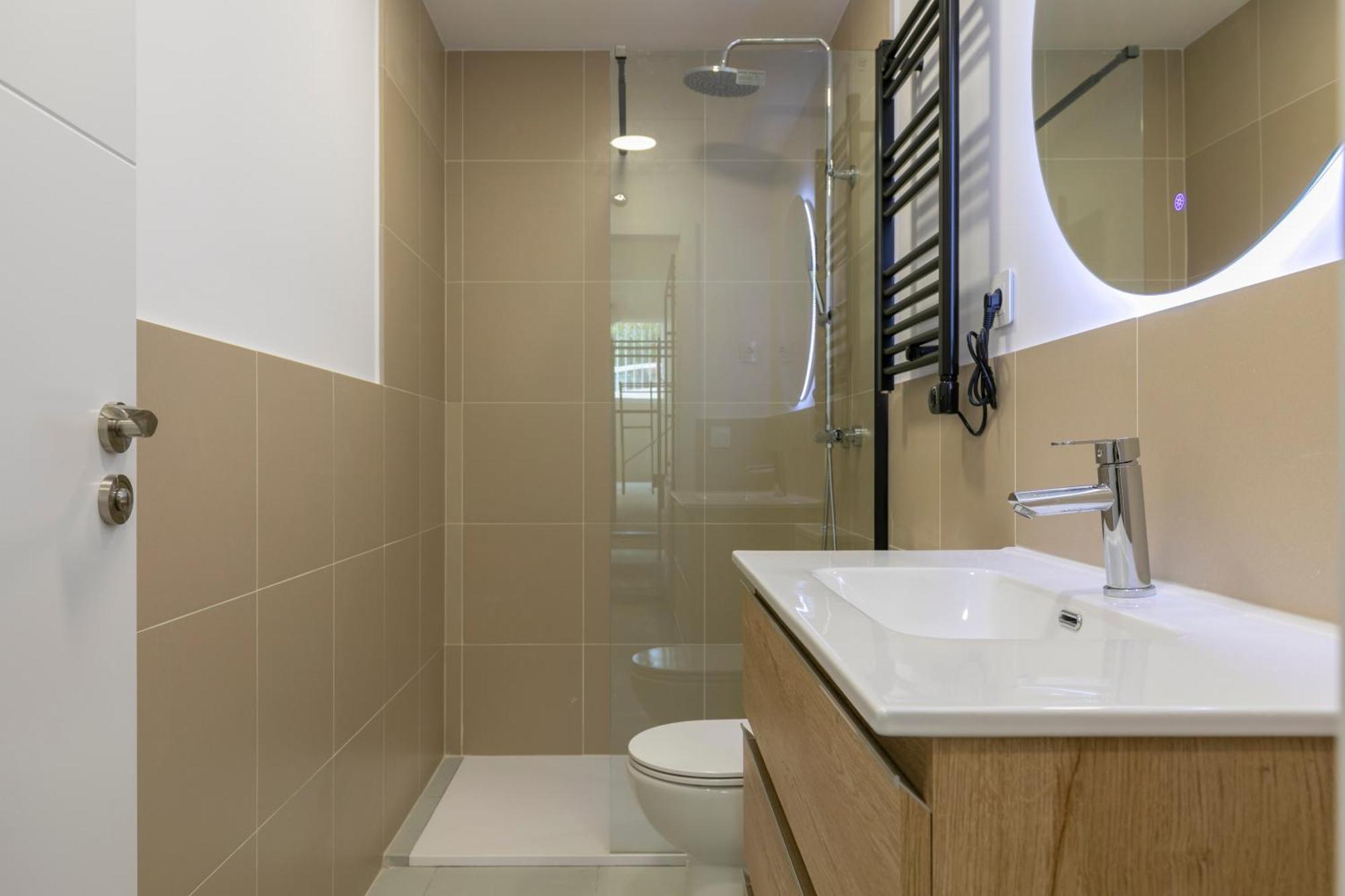Homeabout Smart Rooms Bravo Murillo - Sin Recepcion Madrid Esterno foto