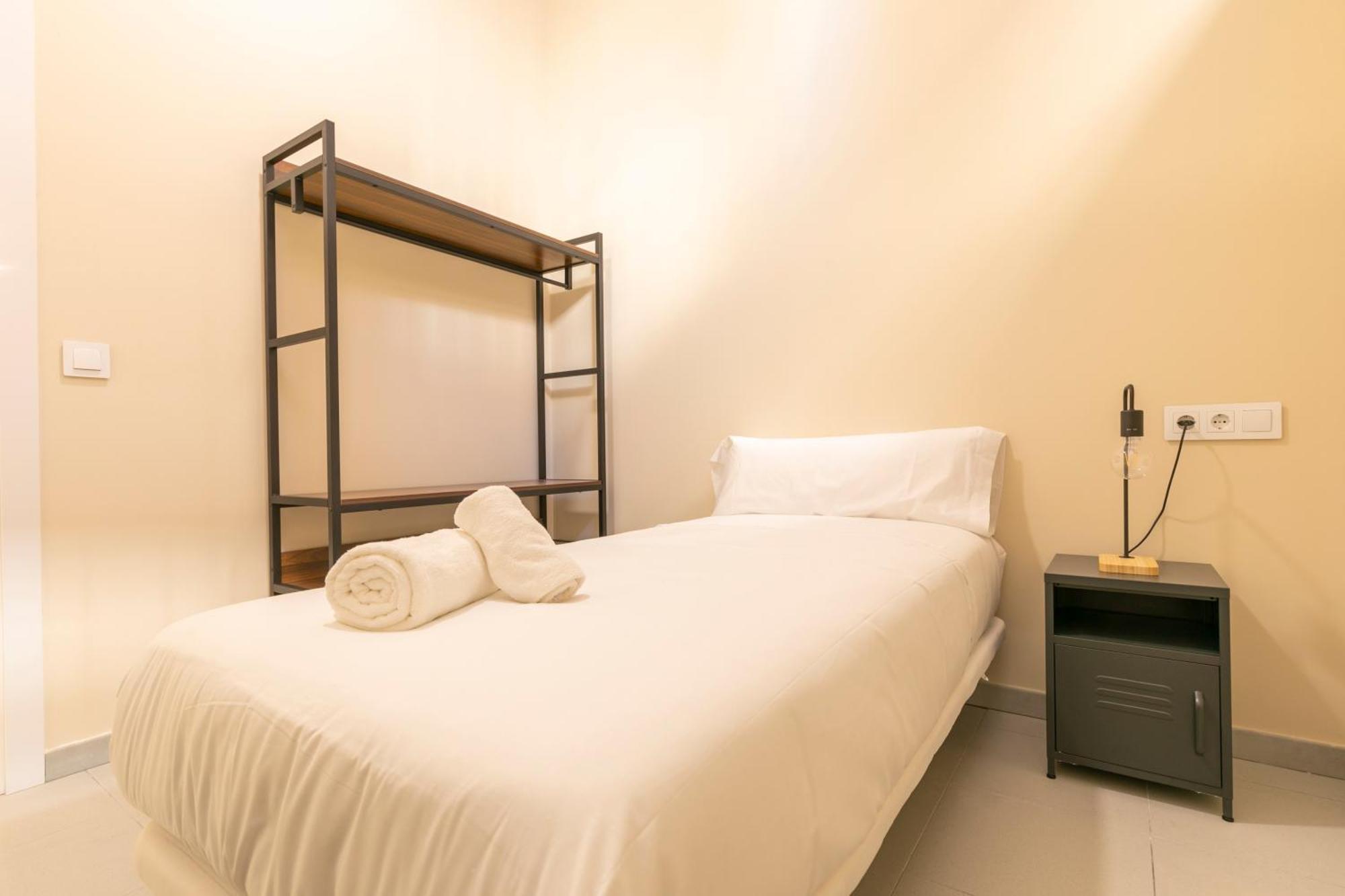 Homeabout Smart Rooms Bravo Murillo - Sin Recepcion Madrid Esterno foto