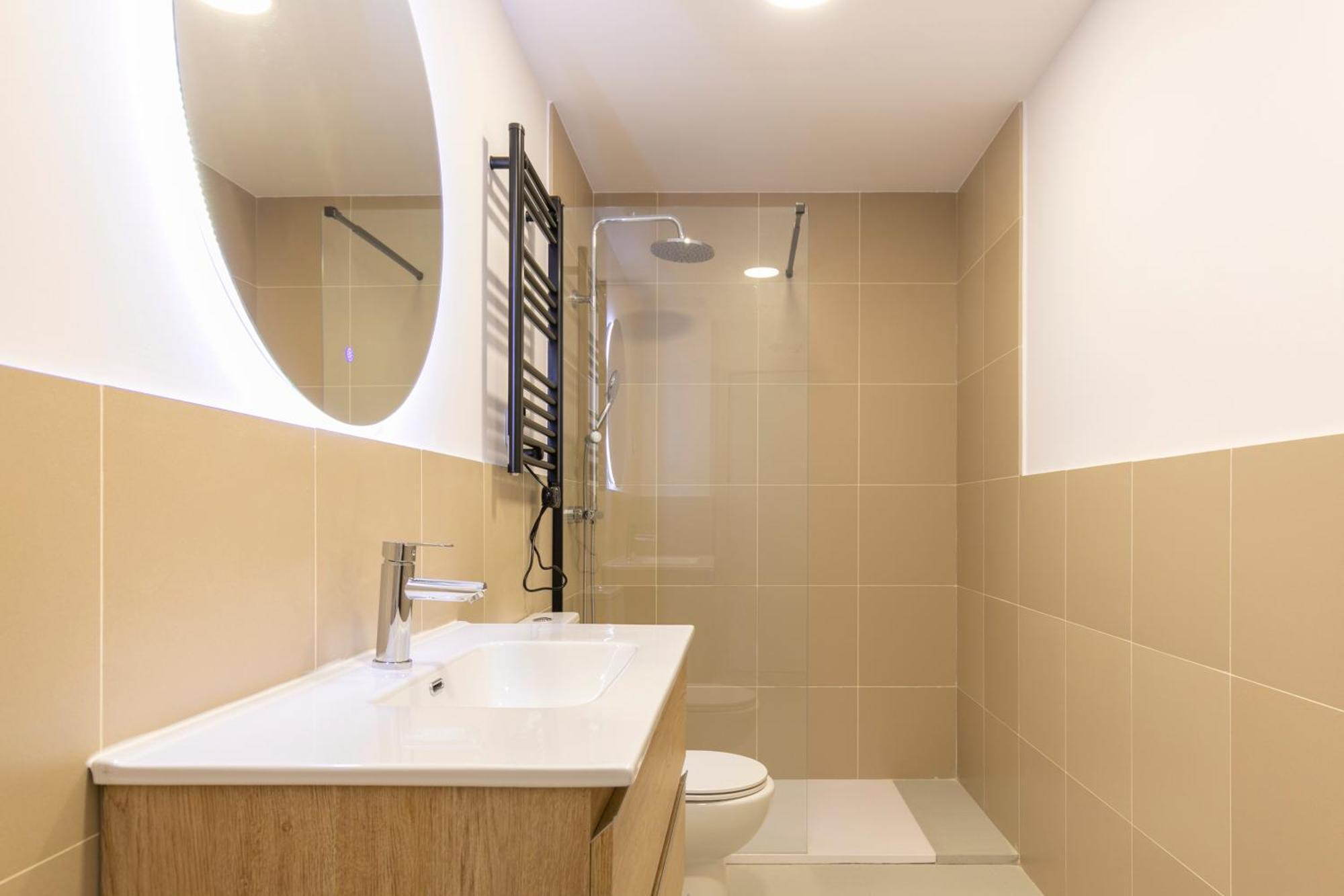 Homeabout Smart Rooms Bravo Murillo - Sin Recepcion Madrid Esterno foto