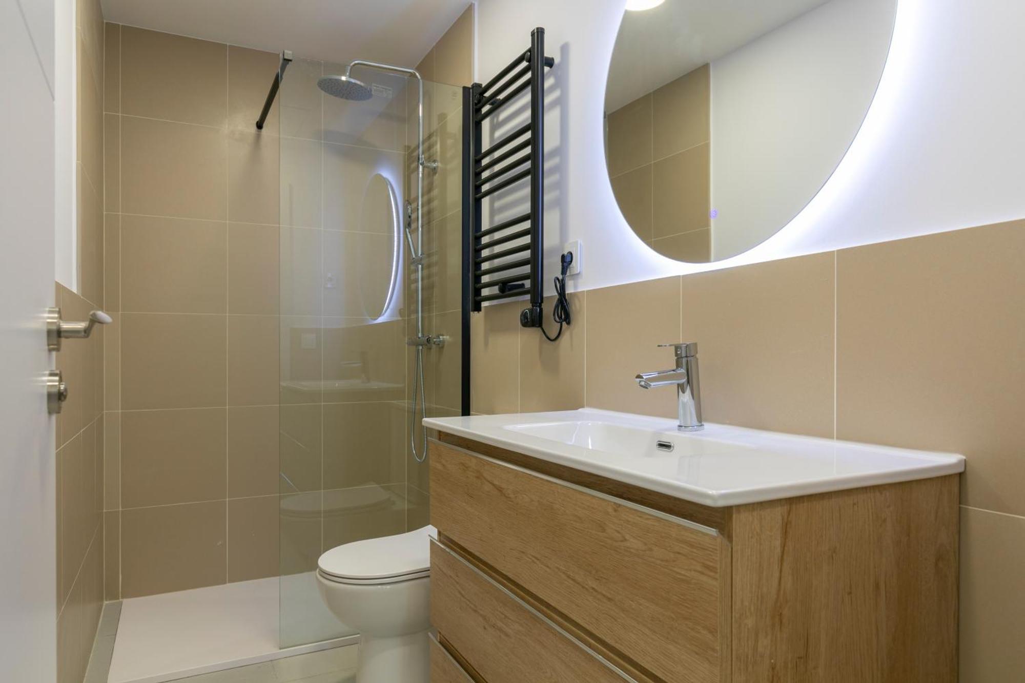 Homeabout Smart Rooms Bravo Murillo - Sin Recepcion Madrid Esterno foto